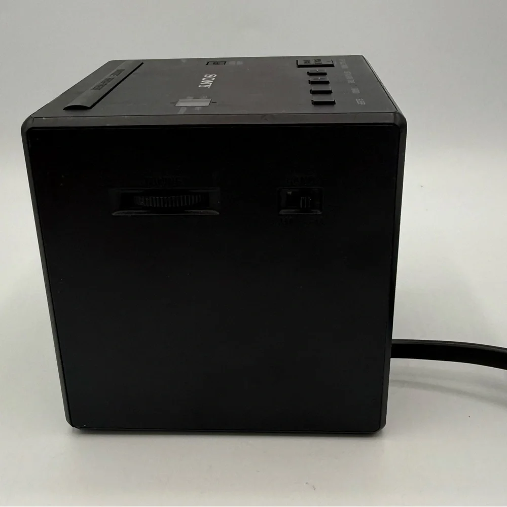 Sony ICF-C1 Square Cube Alarm Clock Radio in Black‎ Tested & Works